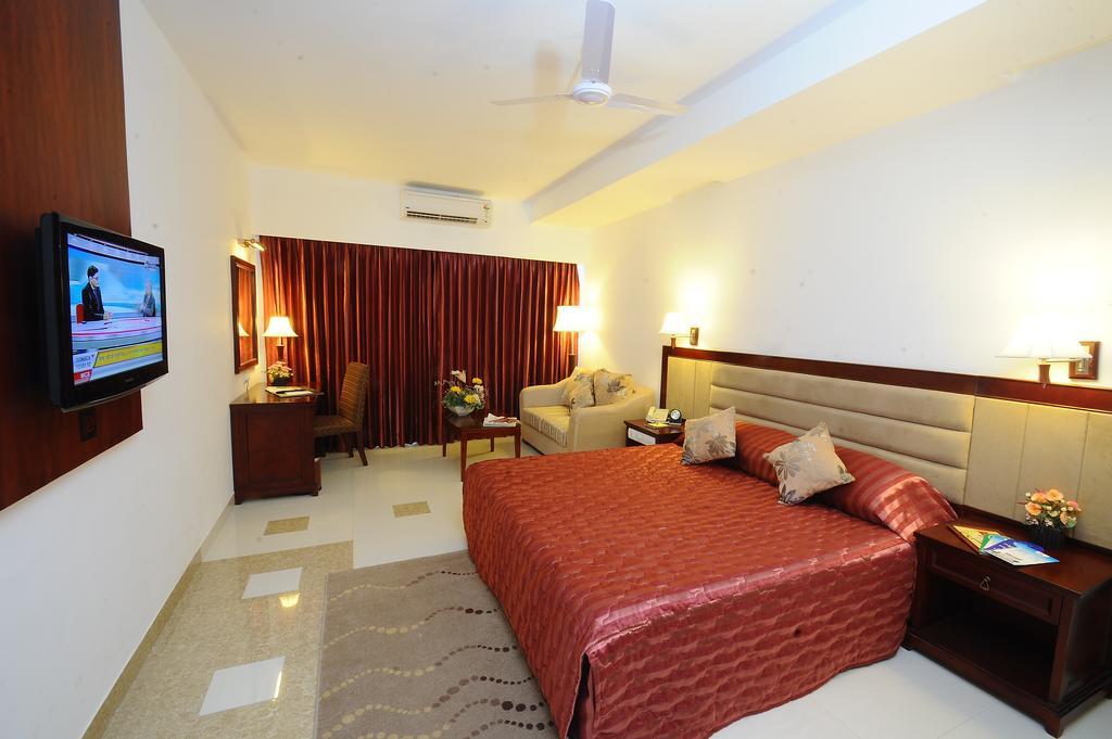 Rr Inn Palayankottai Номер фото